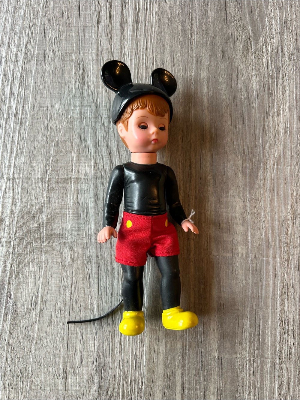 2004 Disney Alexander Doll